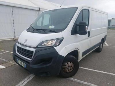 PEUGEOT Boxer Boxer VU 4p Fourgon 2.0 BLUEHDI 110 PREM..