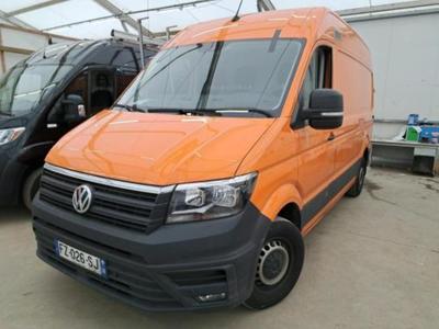 VOLKSWAGEN Crafter Fourgon Fourgon 35 mittlerer Radsta..