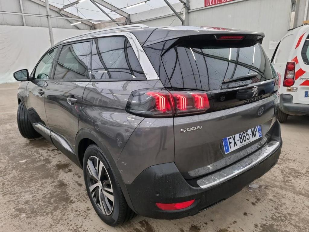 PEUGEOT 5008 Allure Pack 1.5 HDi 130CV BVA8 7 Sieges E..