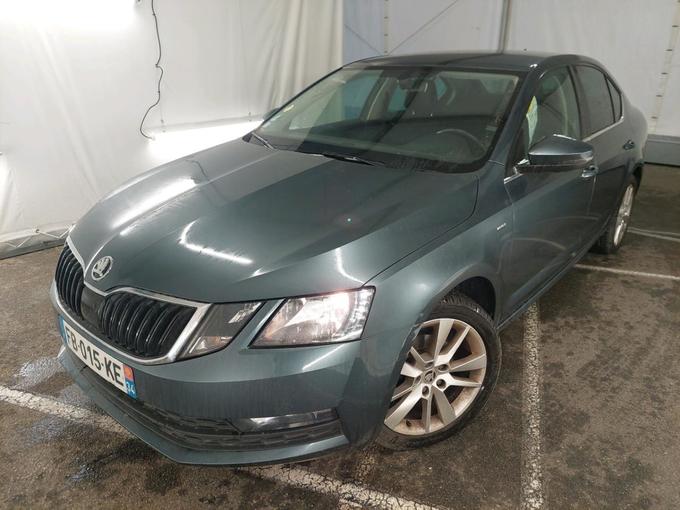 SKODA Octavia Lim. Clever 1.6 TDI 115CV BVA7 E6