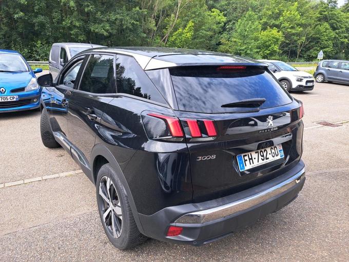 PEUGEOT 3008 Active Business 1.5 HDi 130CV BVA8 E6dT