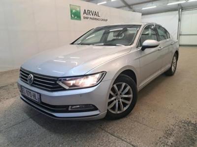 VOLKSWAGEN PASSAT Berline Comfortline BMT/Start-Stopp ..