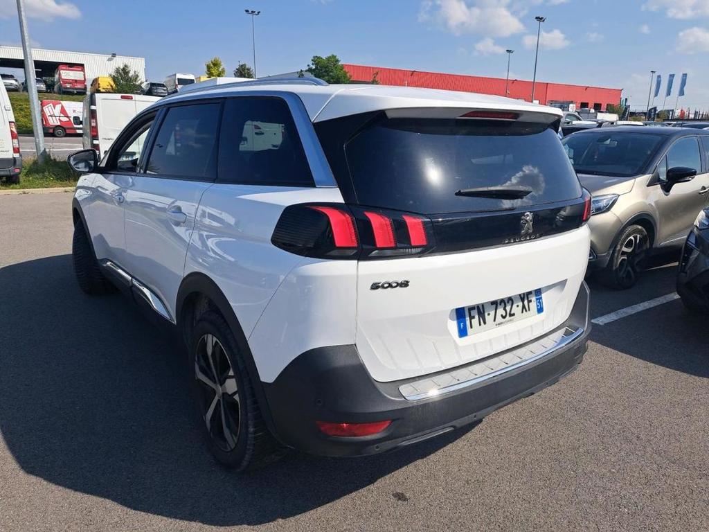 PEUGEOT 5008 5008 / 2016 / 5P / SUV Puretech 130 S&amp;S E..