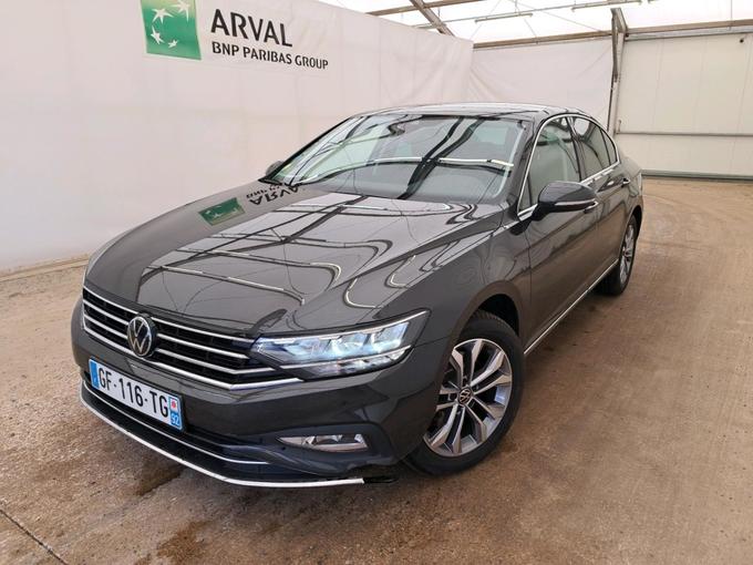 VOLKSWAGEN PASSAT VOLKSWAGEN Passat / 2019 / 4P / Berli..