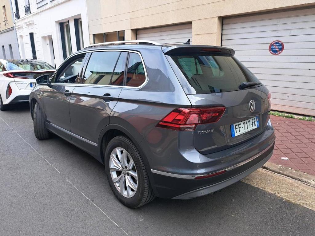 VOLKSWAGEN Tiguan VOLKSWAGEN Tiguan / 2016 / 5P / SUV 2..