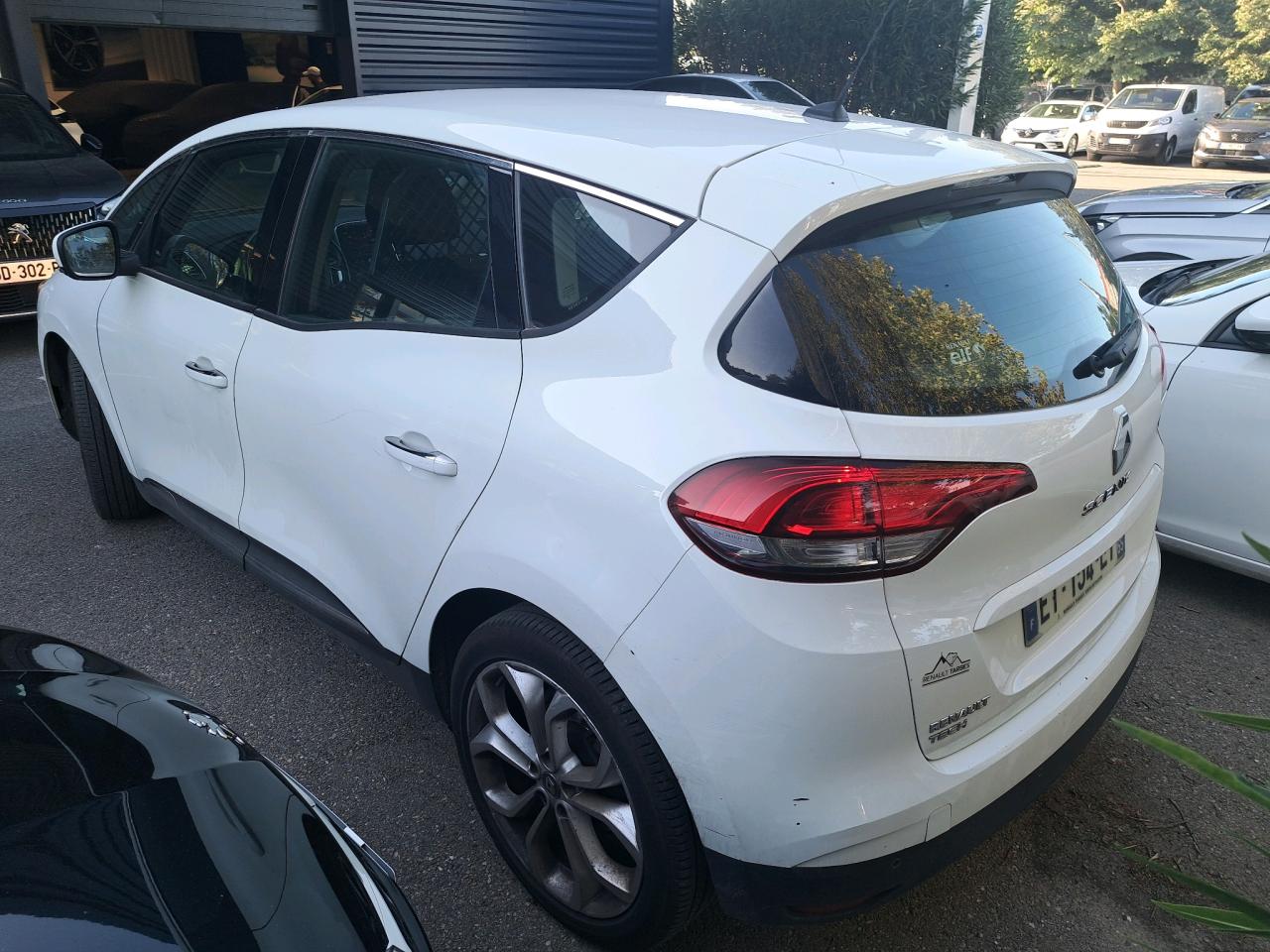 RENAULT MEGANE IV Business 1.5 dCi 110CV BVM6 E6