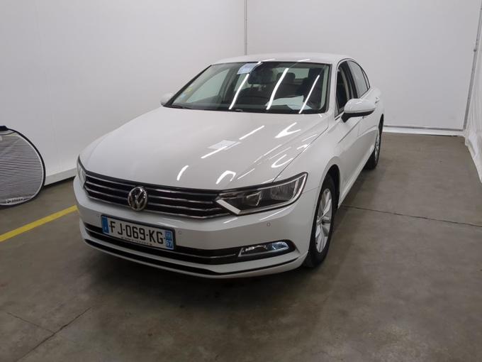 VOLKSWAGEN PASSAT Passat Berline Comfortline BMT/Start-..