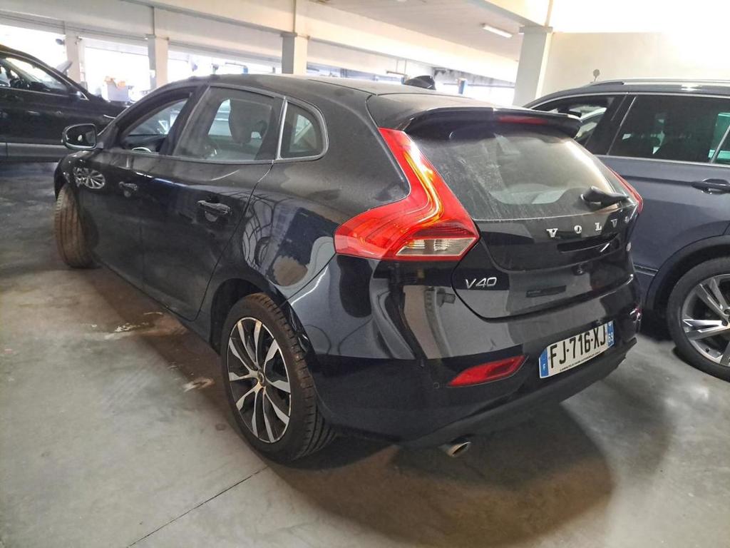 VOLVO V40 V40 / 2016 / 5P / Berline D3 AdBlue 150 GT 6..