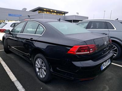 VOLKSWAGEN PASSAT Berline Business 2.0 TDI 150CV BVA7 ..