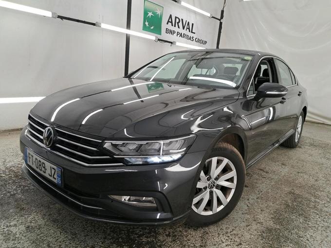 VOLKSWAGEN PASSAT Berline Business 2.0 TDI 120CV BVA7 ..