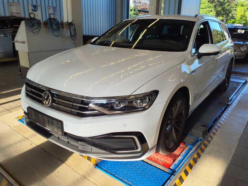 VOLKSWAGEN Passat Variant (CB5)(03.2019-&amp;gt;) DE - Kb5 ..