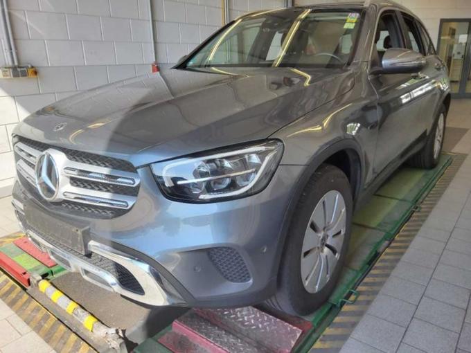 MERCEDES-BENZ GLC 300 e 4Matic 9G-TRONIC