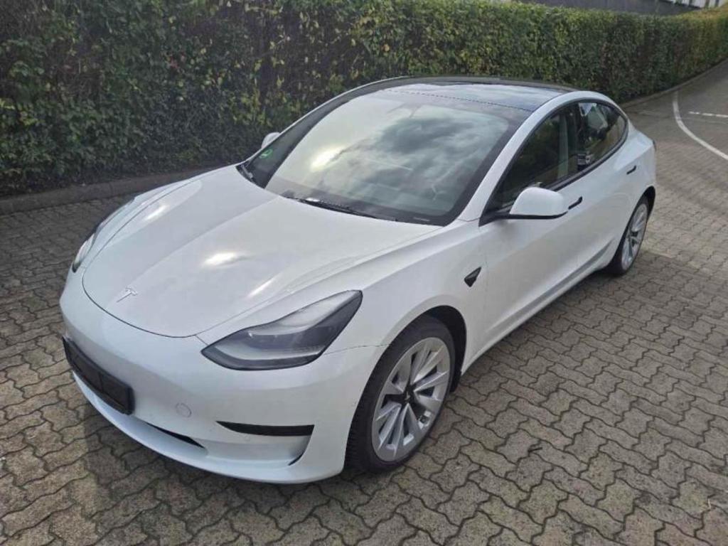 Tesla Model 3 DE - Lim4, RWD 60 kWh, (Facelift) 2023 - ..