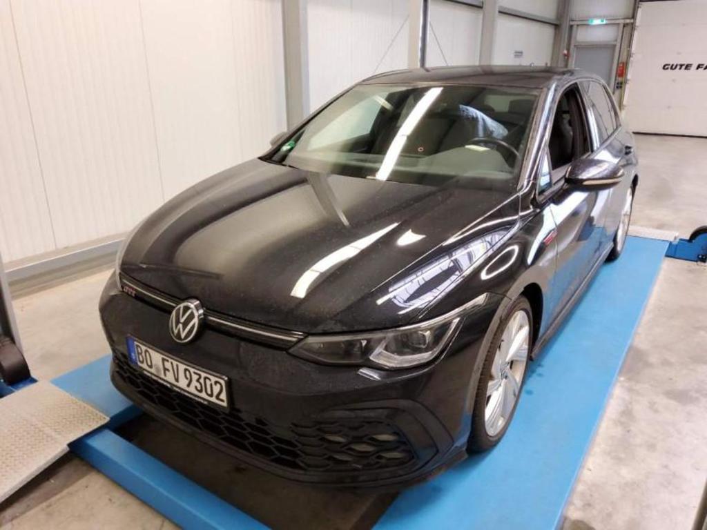 VOLKSWAGEN Golf VIII Lim. (CD1)(12.2019-&amp;gt;2024) DE - ..