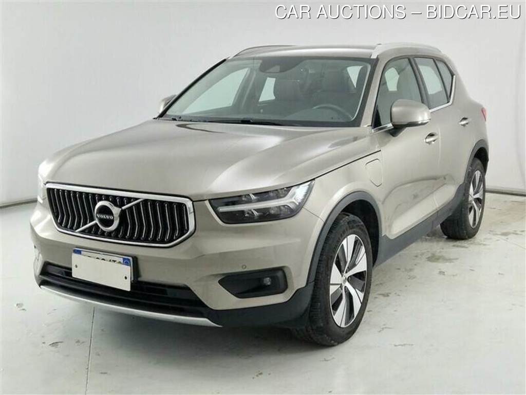 VOLVO XC40 / 2017 / 5P / SUV T5 PLUG-IN HYBRID AUTO RECH INSCRIP EXPR