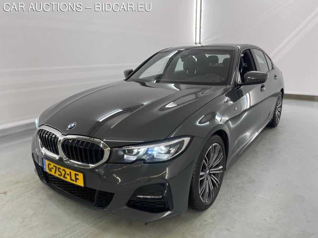 BMW 3 Serie Sedan 320iA Model M Sport Executive Edition 4d