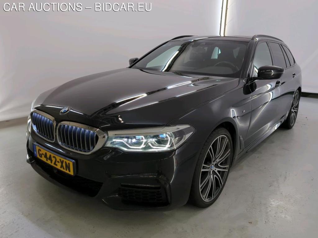 BMW 5 Serie Touring 520iA Corporate Executive 5d