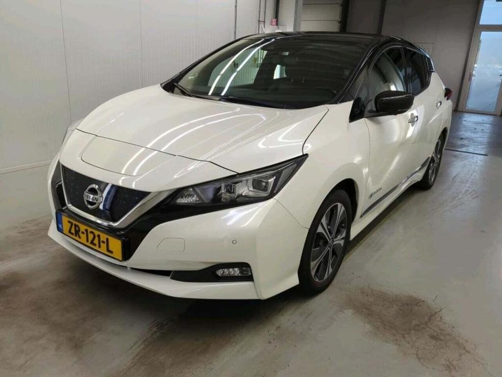 Nissan LEAF Tekna 40 kWh