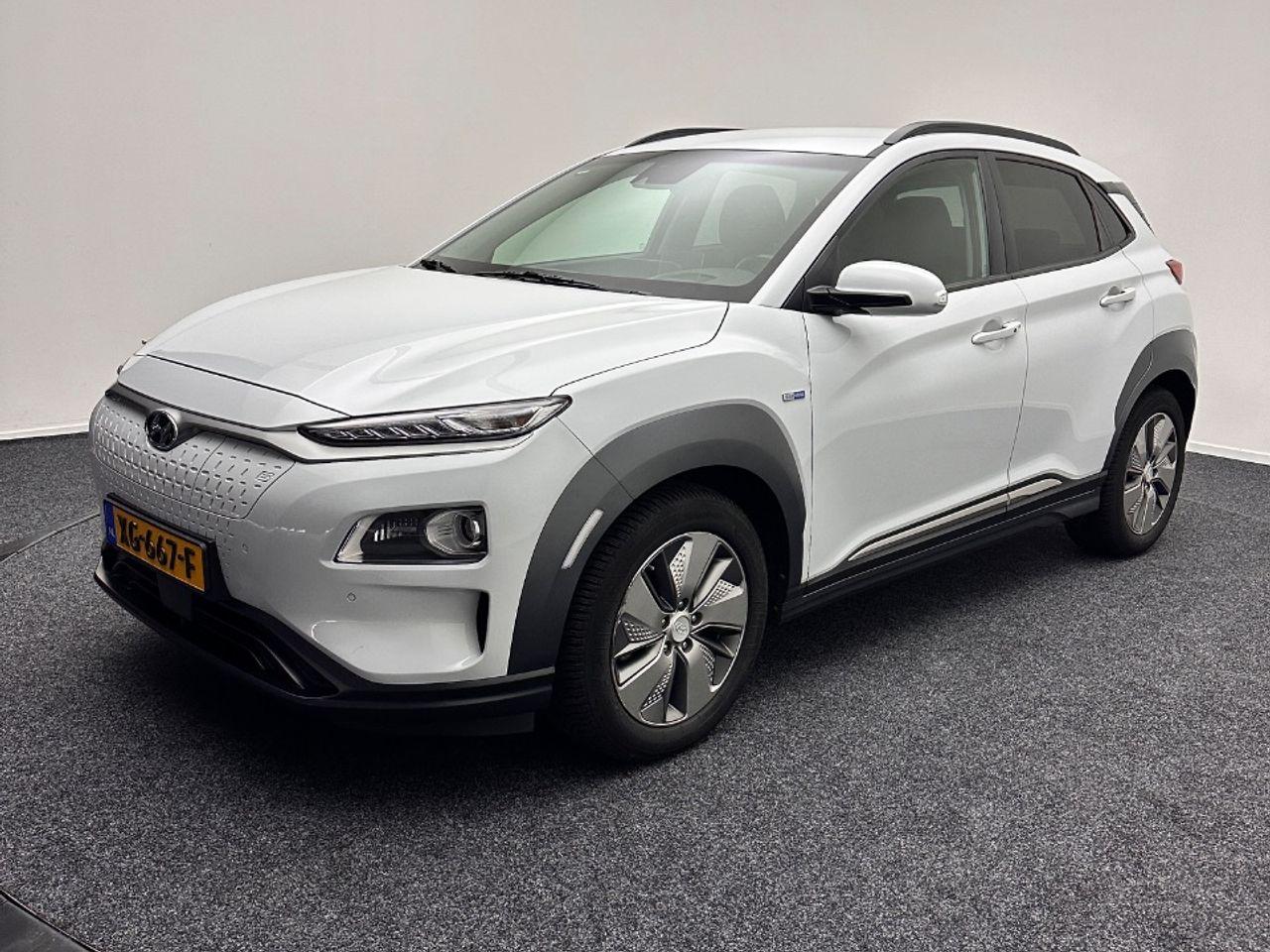 HYUNDAI Kona EV Premium 64 kWh