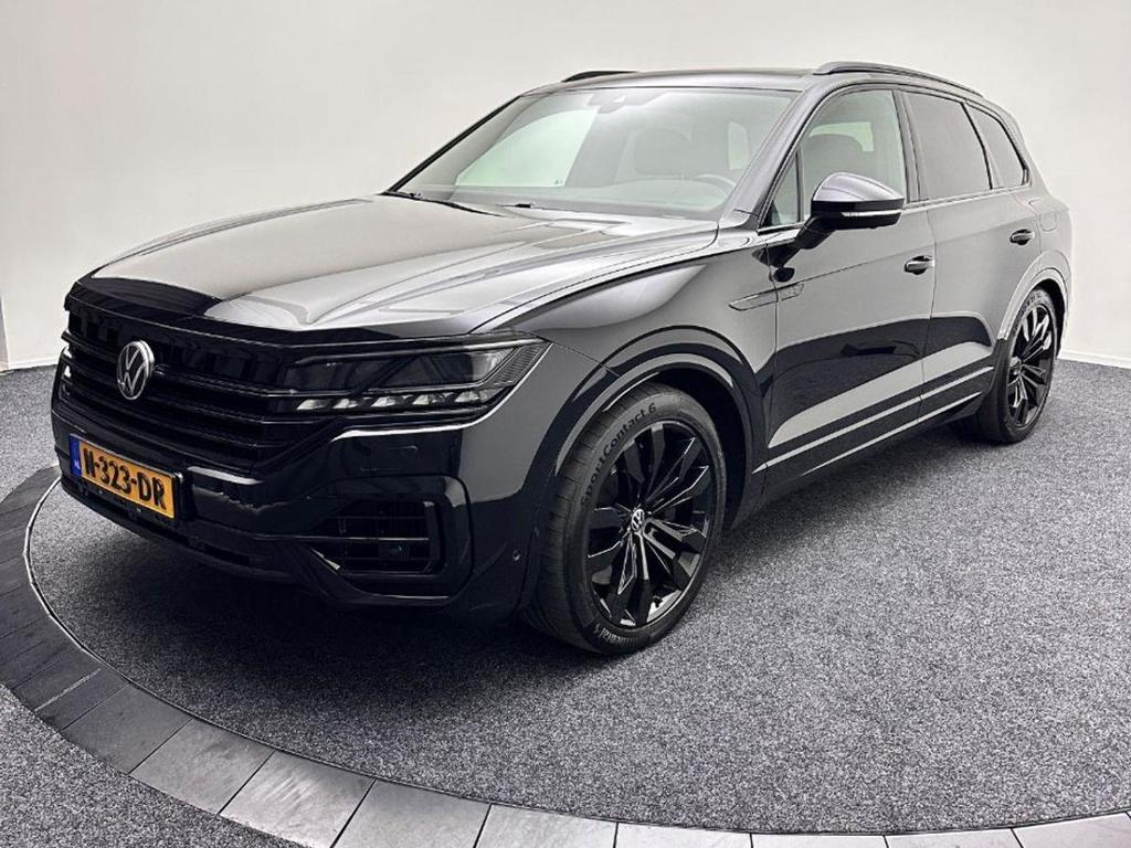 VOLKSWAGEN TOUAREG 3.0 TSi 4MOTION R