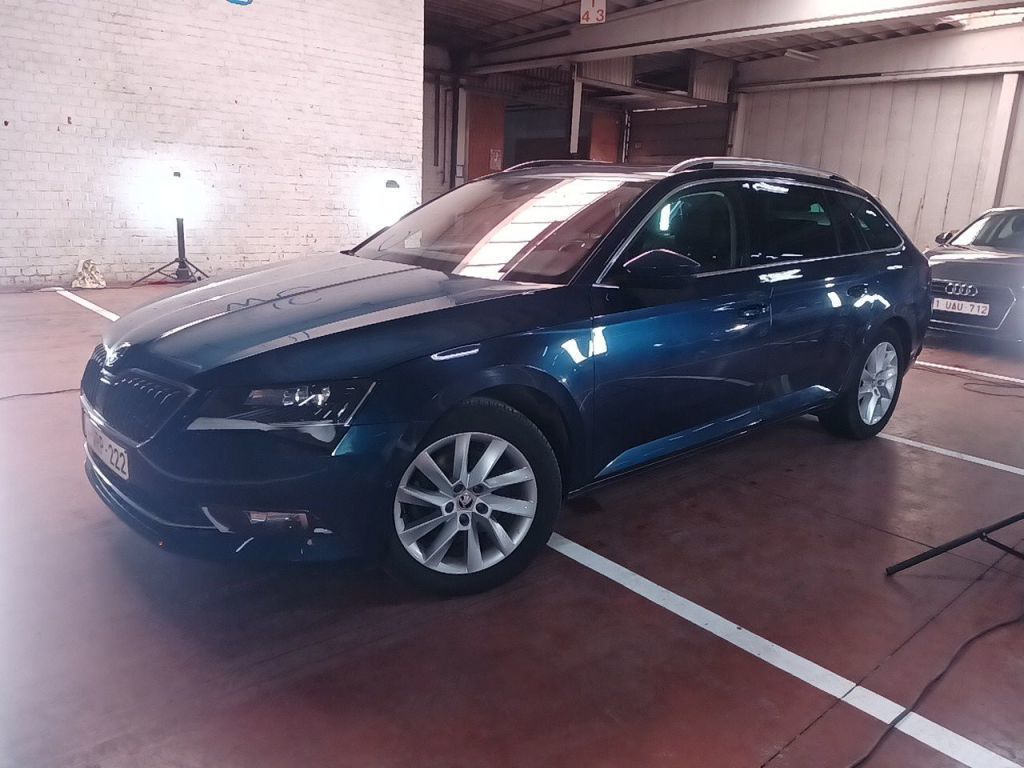 Skoda Superb Combi 1.6 CRTDI 88kW DSG7 Style 5d