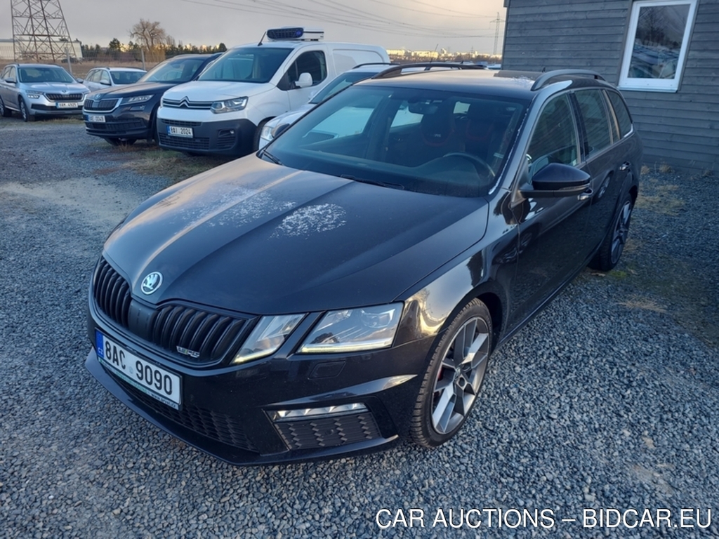 Skoda Octavia Combi (5E5)(03.2017-&gt;) (5E5)(032017) Octavia Com TDI 135 RS 4x4 DSG