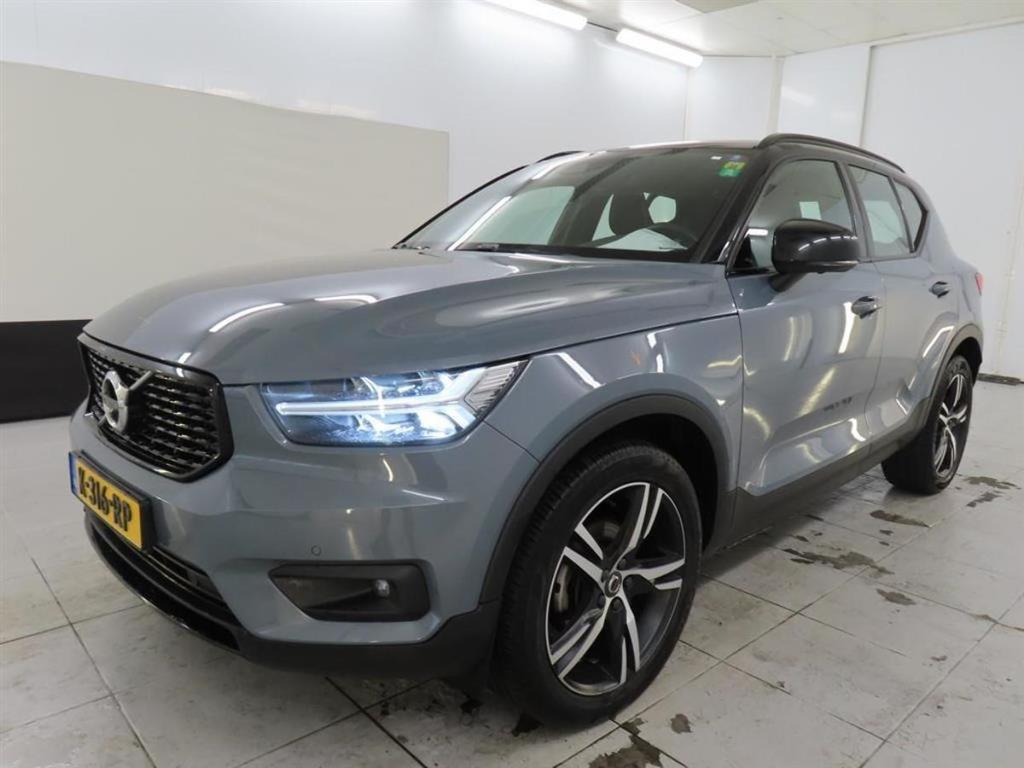 VOLVO XC40 1.5 T3 R-Design