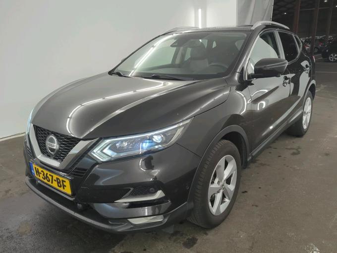 Nissan Qashqai 1.3 DIG-T Bus. Ed.