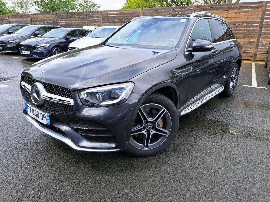 MERCEDES BENZ GLC 2.0 GLC 300 DE AMG LINE 4MATIC