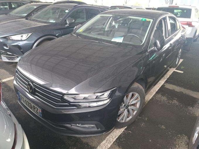 Volkswagen PASSAT 1.6 TDI 120 DSG7 BUSINESS