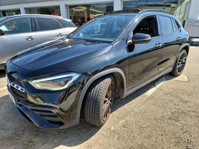 Mercedes-Benz GLA 2.0 GLA 200 D AMG LINE DCT