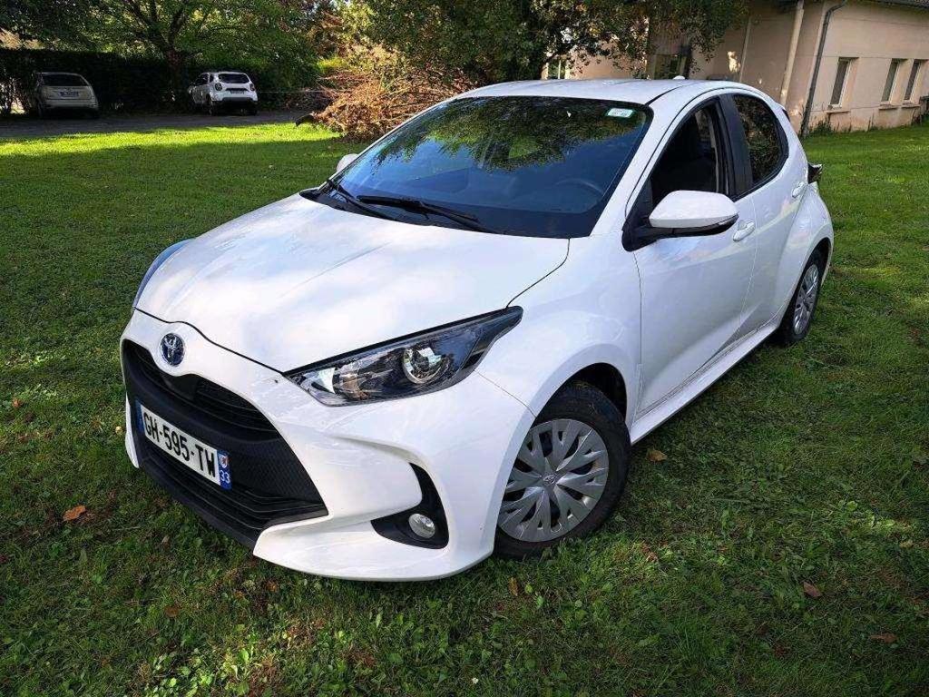 Toyota YARIS HYBRIDE 1.5 HYBRID 116H DYNAMIC BUSINESS BEYOND