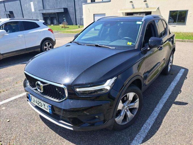 Volvo XC40 2.0 D3 150 BUSINESS AUTO