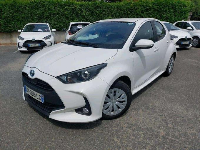 Toyota YARIS HYBRIDE 1.5 HYBRID 116H DYNAMIC BUSINESS BEYOND