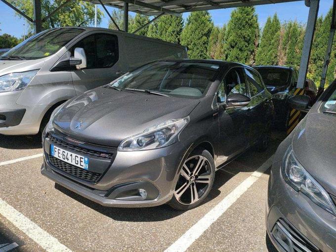 Peugeot 208 1.2 PURETECH 110 EU6.C S&amp;S AUTO GT LINE