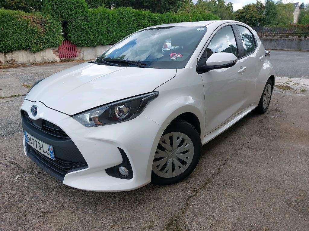 Toyota YARIS HYBRIDE 1.5 HYBRID 116H DYNAMIC BUSINESS BEYOND