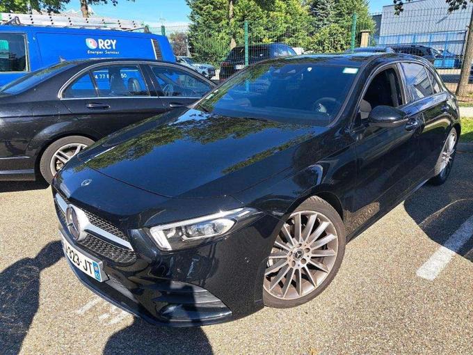 Mercedes-Benz Classe A compact 1.5 A 180 D AMG LINE