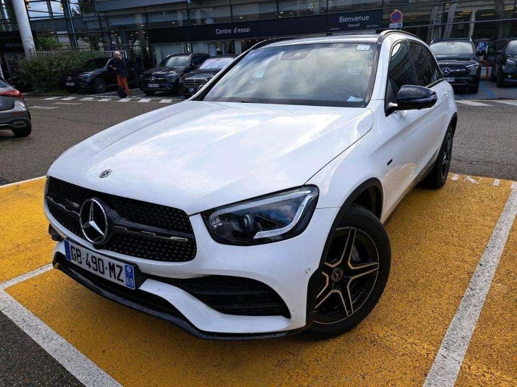 MERCEDES BENZ GLC HYB 2.0 GLC 300 E AMG LINE 4MATIC