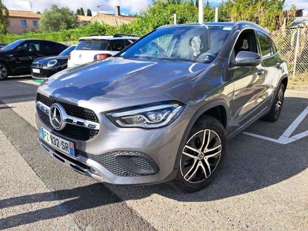 Mercedes-Benz GLA 2.0 GLA 200 D PROGRESSIVE LINE DCT