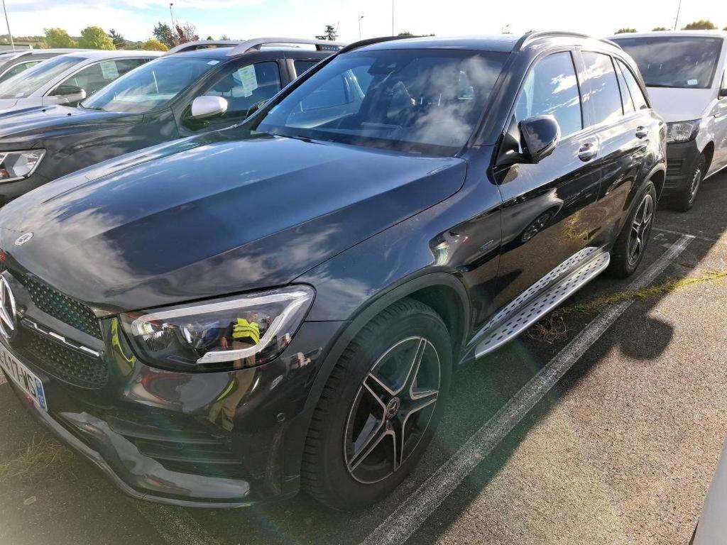 MERCEDES-BENZ GLC HYB 2.0 GLC 300 DE AMG LINE 4MATIC