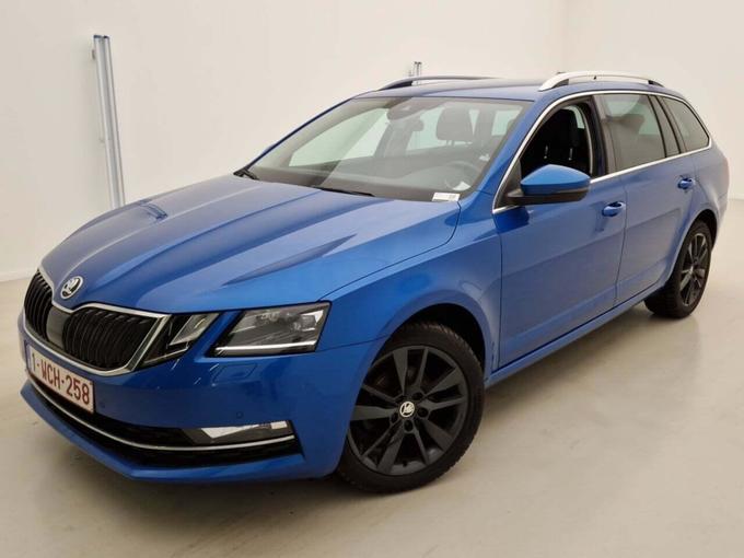 SKODA OCTAVIA KOMBI 1.6 TDI Style DSG