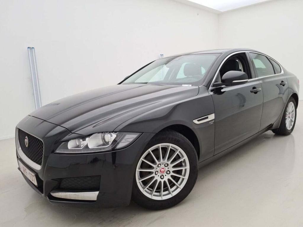 Jaguar XF 2.0d Prestige E-Performance