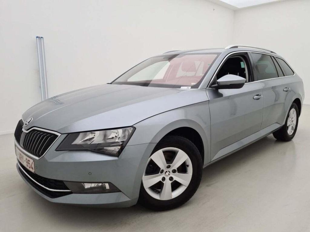 SKODA SUPERB KOMBI 1.6 TDI Ambition DSG