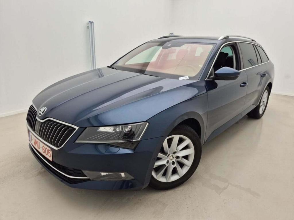 SKODA SUPERB KOMBI 1.4 TSI Style