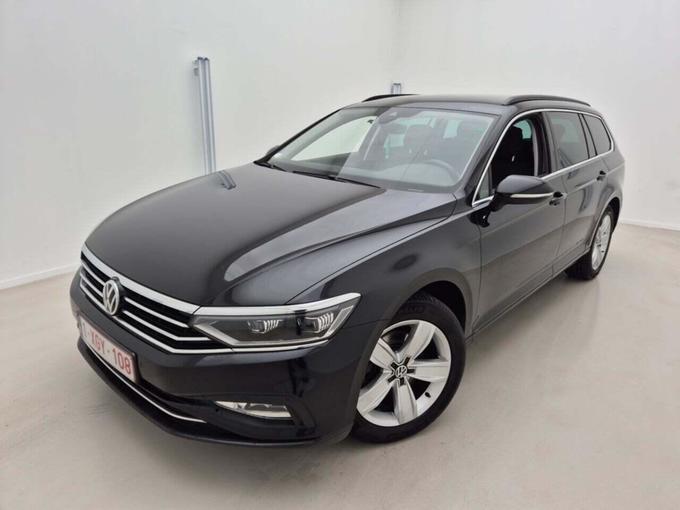 VOLKSWAGEN Passat Variant 1.5 TSi Comfort Business DSG7