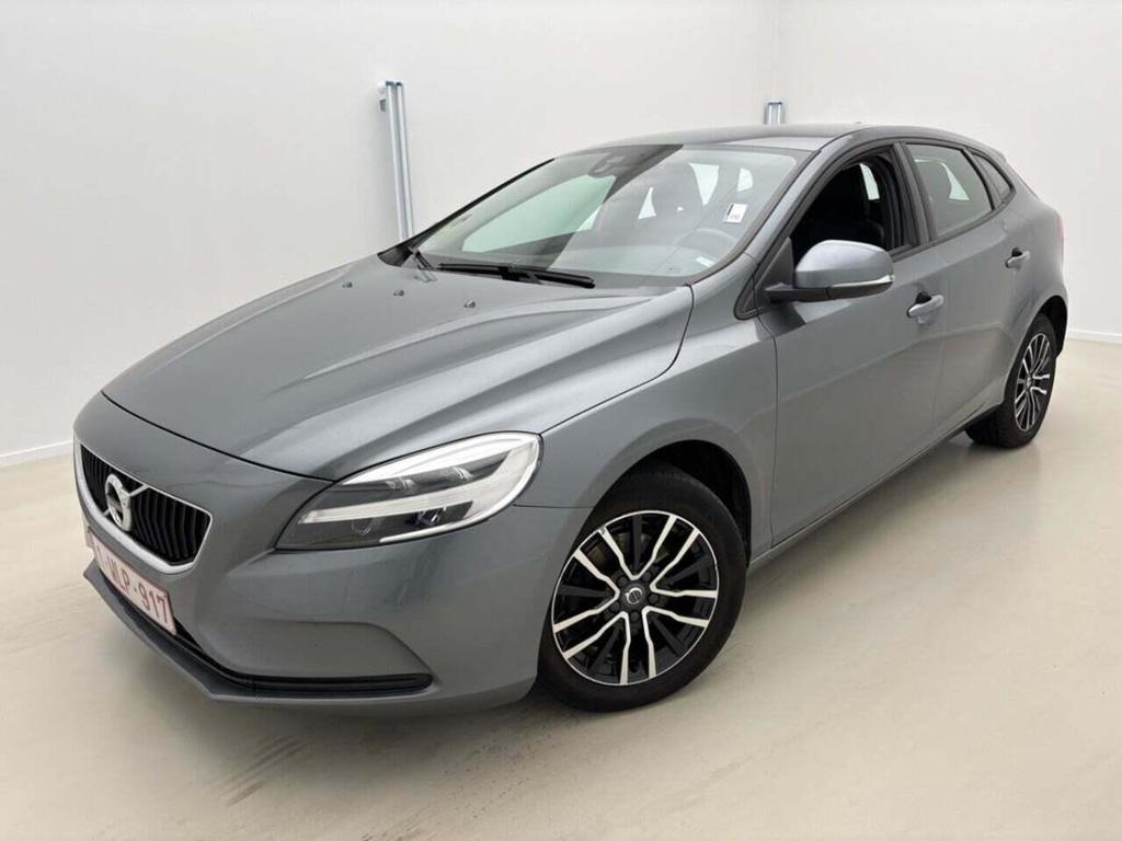 VOLVO V40 2.0 D2 Black Edition