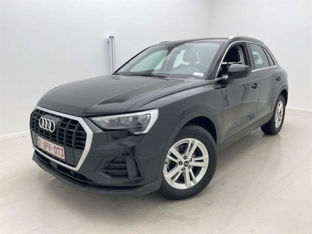 AUDI Q3 2.0 35 TDI Business Ed S-Troni