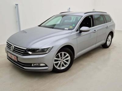 VOLKSWAGEN Passat Variant 1.6 TDI Highline Business DSG