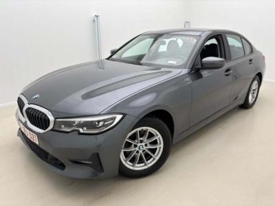 BMW 3-serie sedan 3 serie sedan 318d automaat