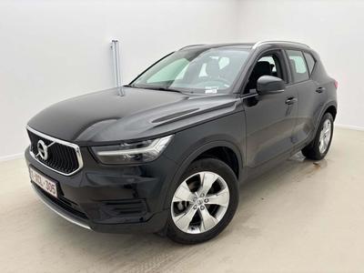 VOLVO XC40 2.0 D3 Momentum Pro